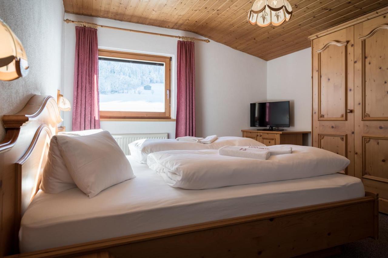 Hotel Schwannerwirt Weerberg Esterno foto