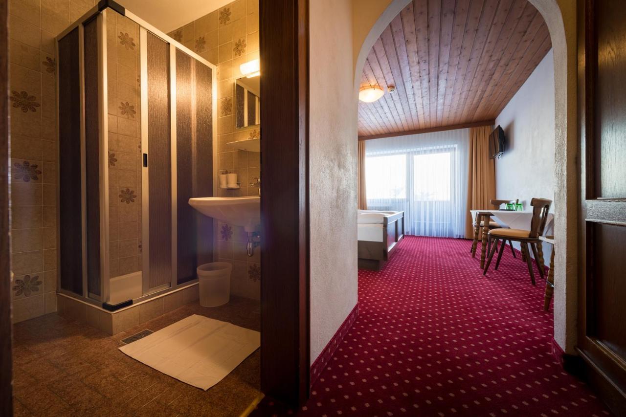 Hotel Schwannerwirt Weerberg Esterno foto