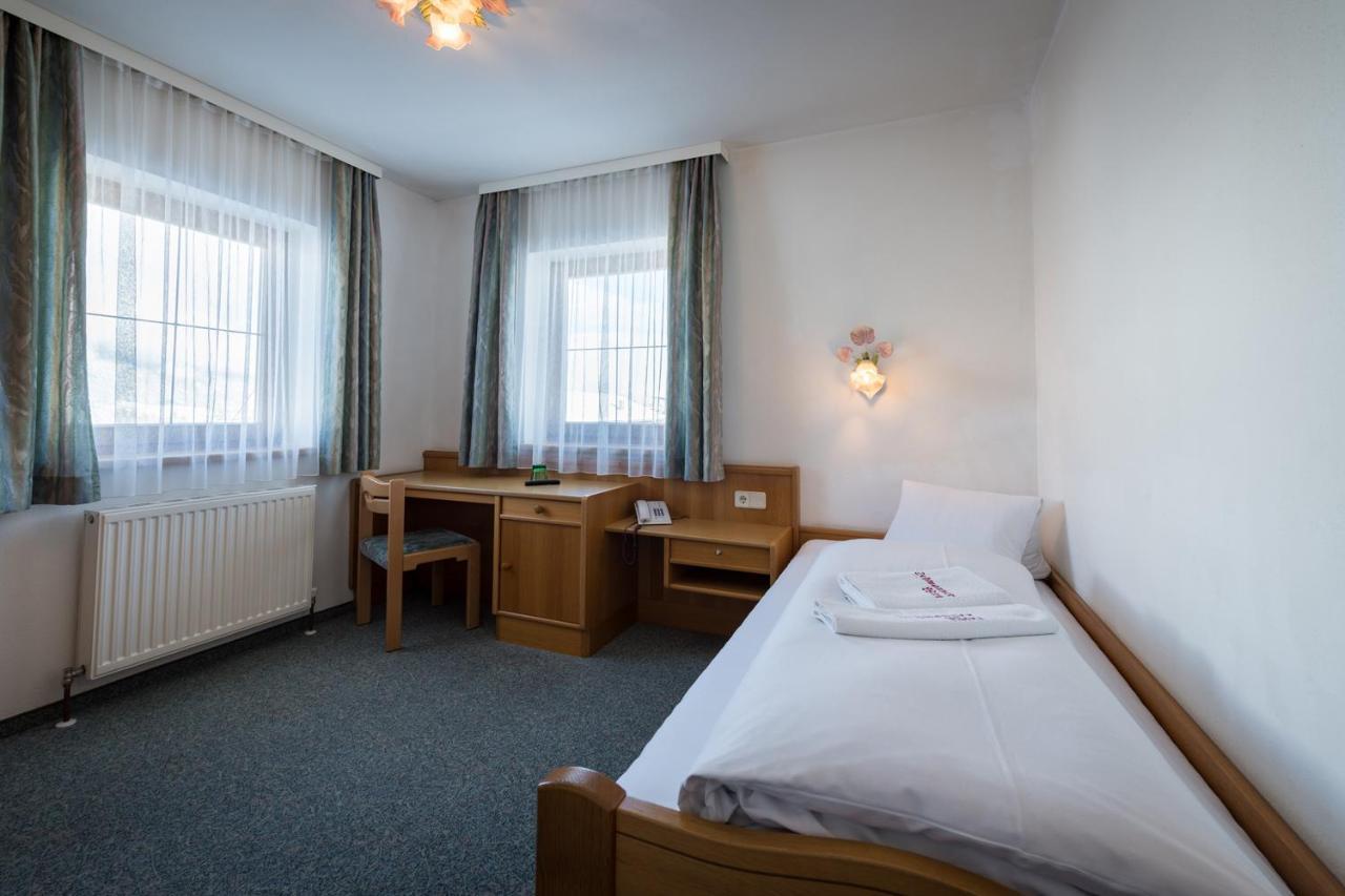 Hotel Schwannerwirt Weerberg Esterno foto