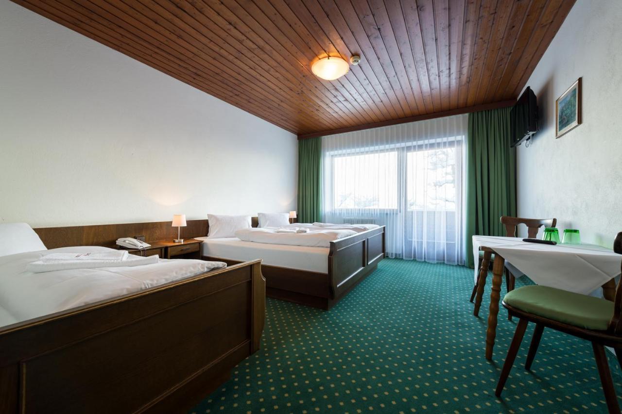 Hotel Schwannerwirt Weerberg Esterno foto